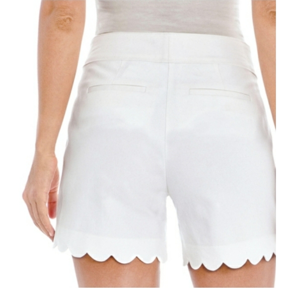 NWT -Isaac Mizrahi Tailored White Tailored Shorts - Picture 2 of 7